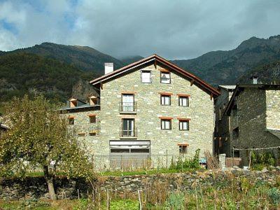 Apartamentos Estop Sahun Εξωτερικό φωτογραφία