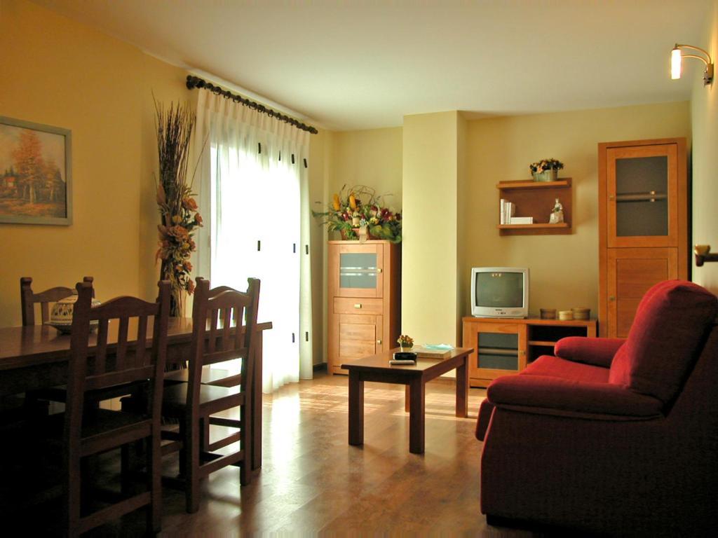 Apartamentos Estop Sahun Εξωτερικό φωτογραφία