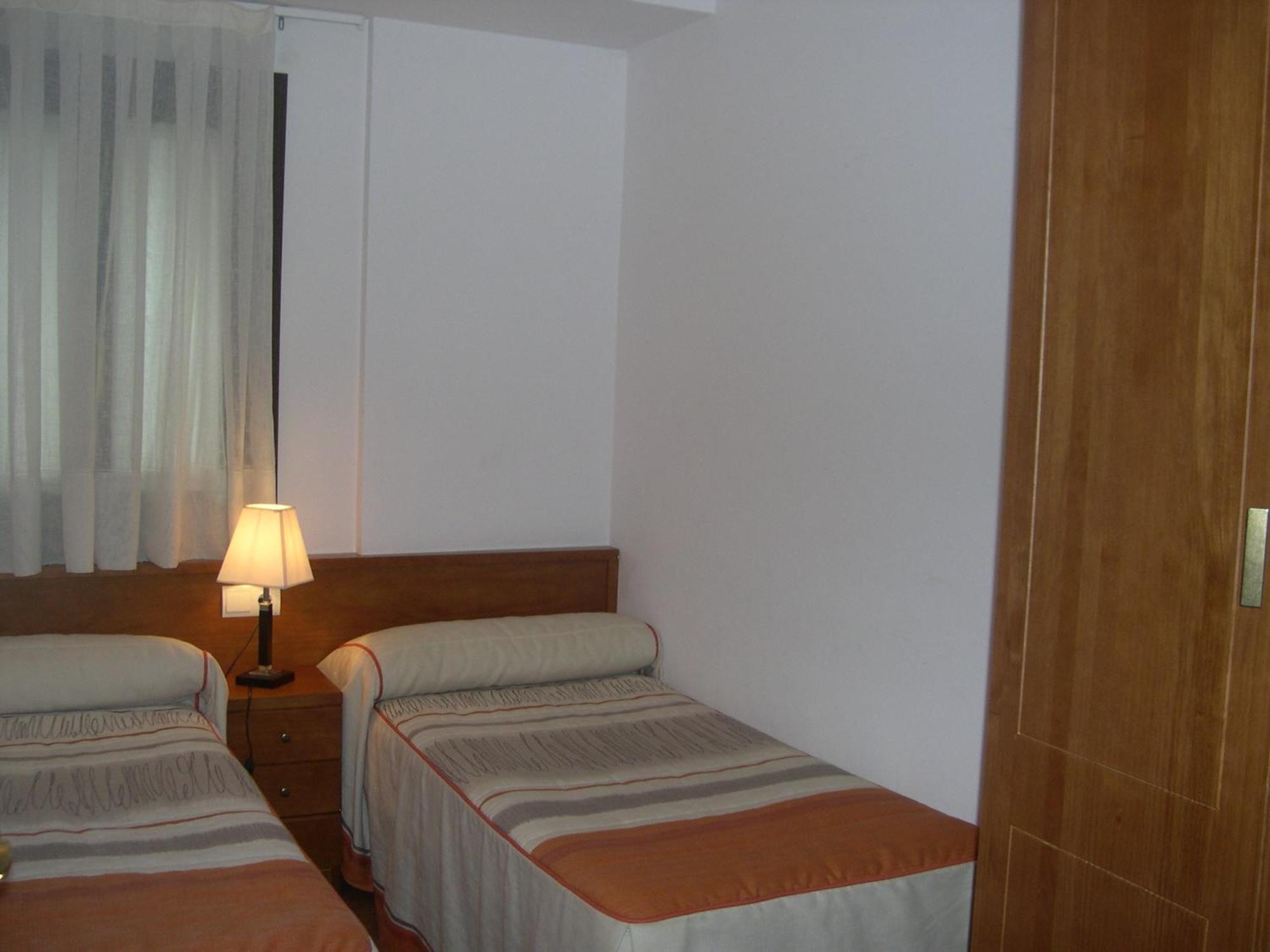 Apartamentos Estop Sahun Εξωτερικό φωτογραφία