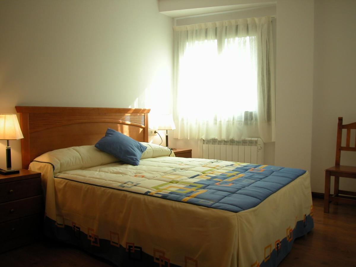 Apartamentos Estop Sahun Δωμάτιο φωτογραφία
